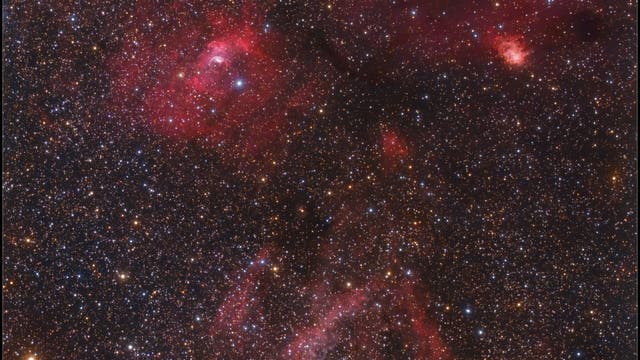 Messier 52, der Bubble-Nebel und Umgebung 