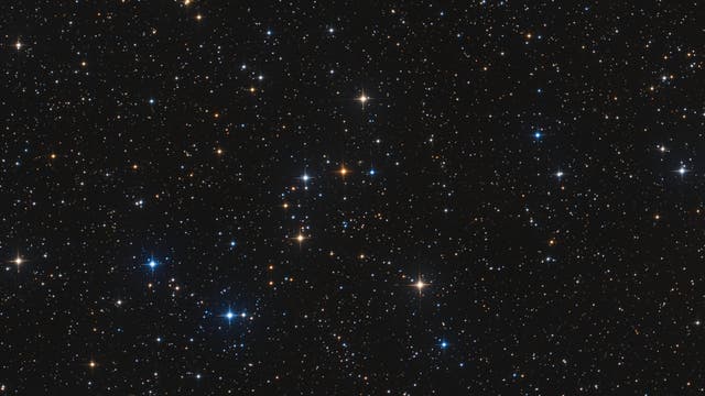 NGC 956 - ein offener Sternhaufen in Andromeda
