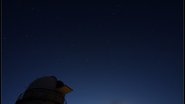 Der Große Bär über dem Skinakas-Observatorium