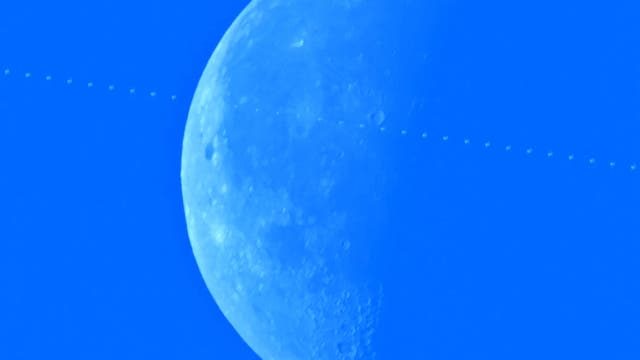 ISS vor dem Mond