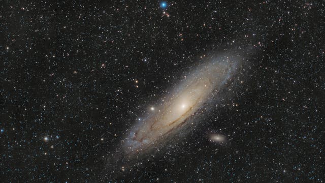 Andromedagalaxie im weiten Feld