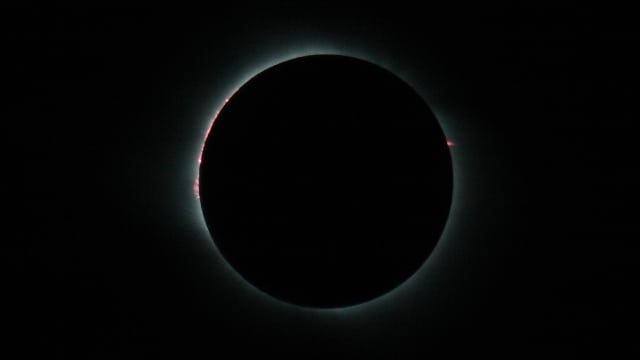 Totale Sonnenfinsternis über der Mongolei / Bor Udzuur Totale Sonnenfinsternis über der Mongolei / Bor Udzuur