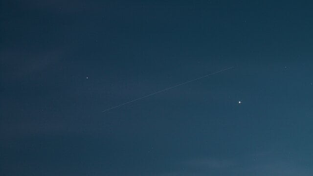 ISS zwischen Jupiter & Saturn ISS zwischen Jupiter & Saturn