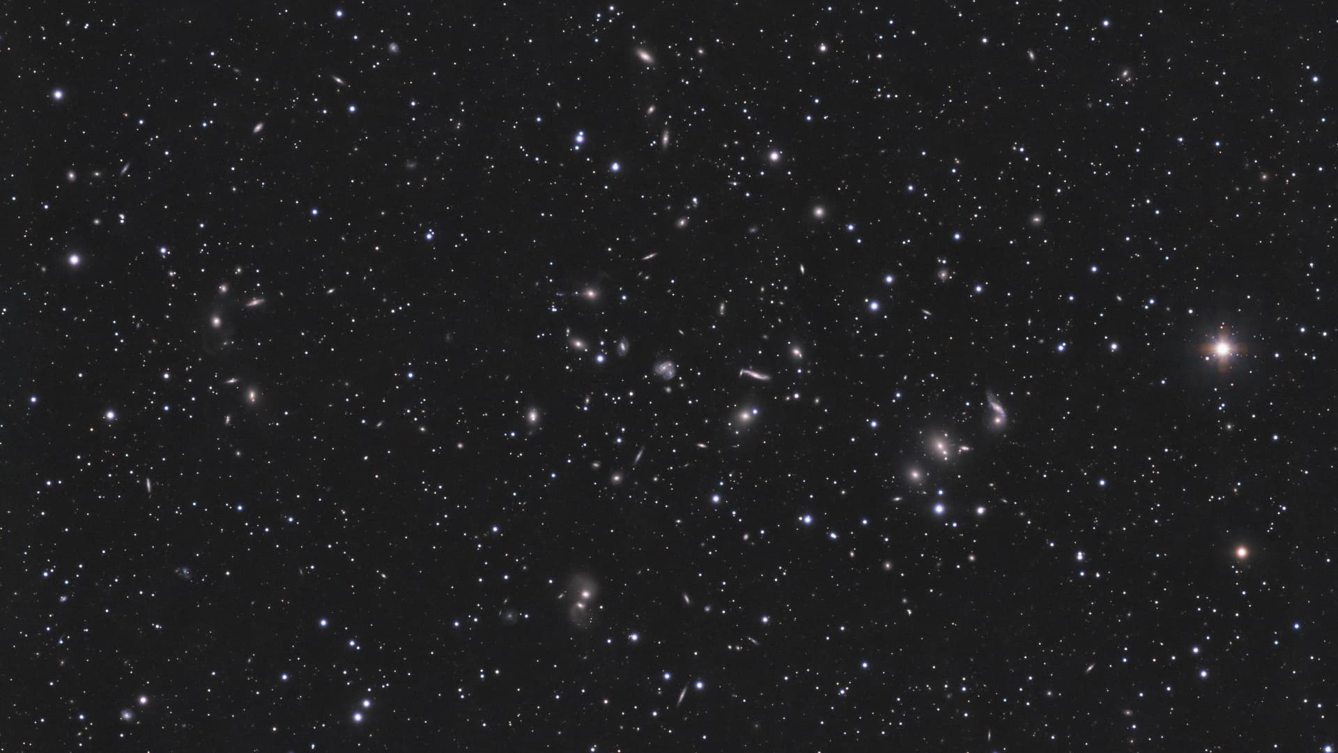 Abell 2151 Spektrum der Wissenschaft