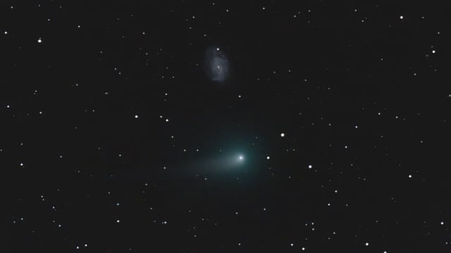 Komet C/2012 K1 PANSTARRS bei Galaxie NGC 3726 Komet C/2012 K1 PANSTARRS bei Galaxie NGC 3726