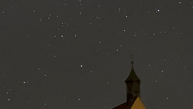 Wurmlinger Kapelle mit M42 Wurmlinger Kapelle mit M42