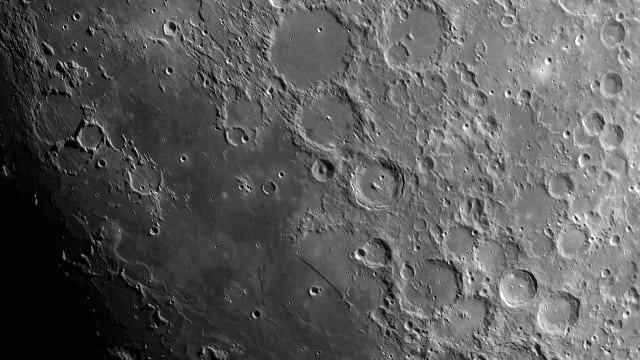 Der Mond am 18. Juli 2021 Der Mond am 18. Juli 2021