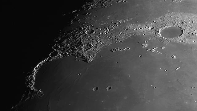 Mond am 22. April 2021 (1) Mond am 22. April 2021 (1)