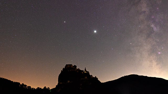 Saturn und Jupiter am Abendhimmel Saturn und Jupiter am Abendhimmel