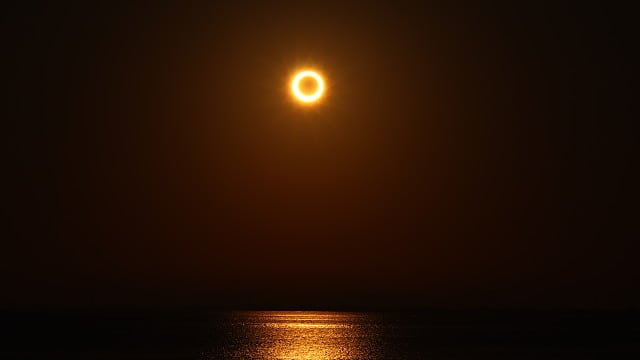 Ringförmige Sonnenfinsternis am 26. Dezember 2019 - 2 Ringförmige Sonnenfinsternis am 26. Dezember 2019 - 2