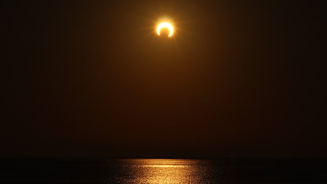 Ringförmige Sonnenfinsternis am 26. Dezember 2019 - 3 Ringförmige Sonnenfinsternis am 26. Dezember 2019 - 3