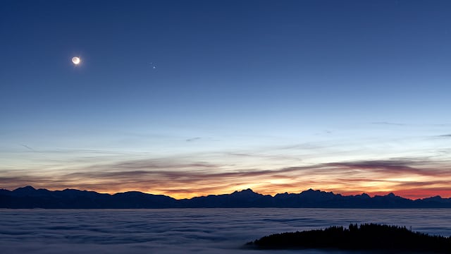 Mond bei Jupiter und Saturn Mond bei Jupiter und Saturn