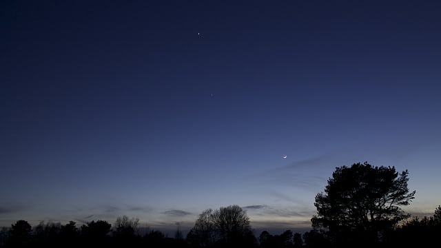 Mond, Jupiter und Venus am 24.3.2012 Mond, Jupiter und Venus am 24.3.2012