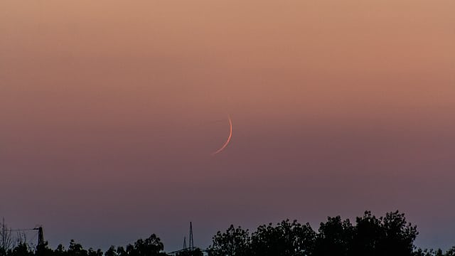 31,7 h nach Neumond … 31,7 h nach Neumond …