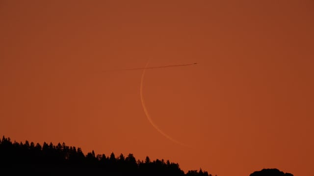 Mond knapp 40h vor Neumond Mond knapp 40h vor Neumond