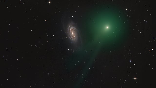 Komet C/2018 Y1 (Iwamoto) bei NGC 2903 Komet C/2018 Y1 (Iwamoto) bei NGC 2903