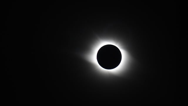 Sonnenfinsternis in der Mongolei, 260km südlich Hovd Sonnenfinsternis in der Mongolei, 260km südlich Hovd