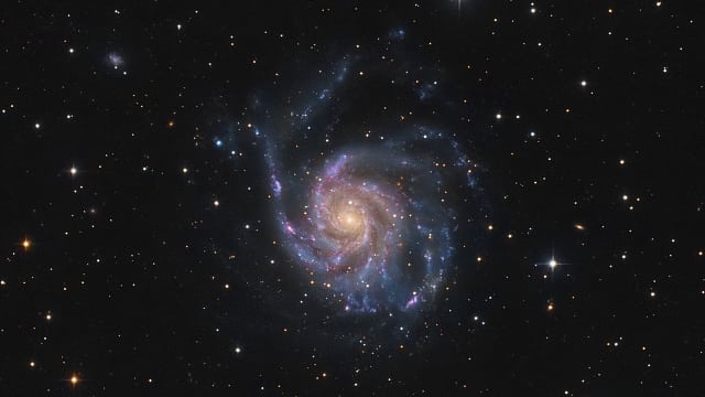 Messier 101 - Feuerrad-Galaxie Messier 101 - Feuerrad-Galaxie