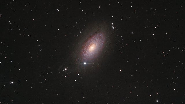 Sonnenblumengalaxie Messier 63 - dreifach gedrizzelte Version Sonnenblumengalaxie Messier 63 - dreifach gedrizzelte Version