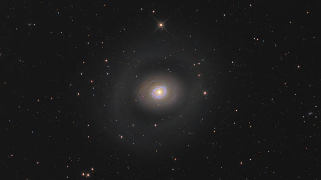Messier 94 im Detail Messier 94 im Detail
