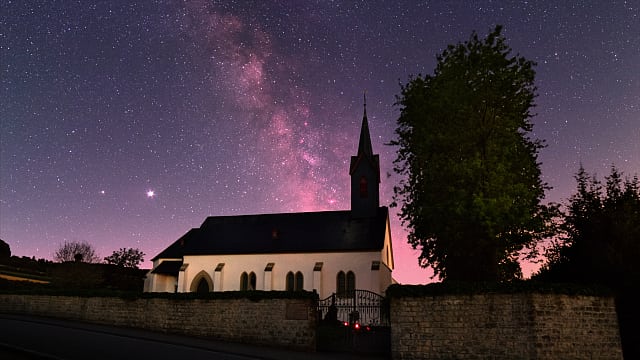 Der Sternenhimmel über der Rochuskapelle Der Sternenhimmel über der Rochuskapelle