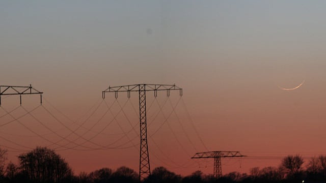 Neuer Mond und Komet PANSTARRS Neuer Mond und Komet PANSTARRS