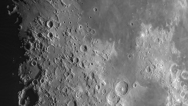 Der Mond am 20. März 2021 Der Mond am 20. März 2021