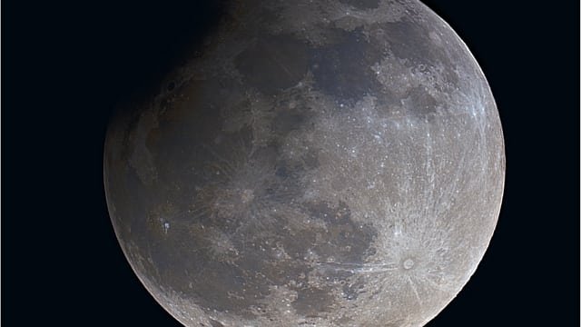 Partielle Mondfinsternis ca. 2 % - 25.April 2013 Partielle Mondfinsternis ca. 2 % - 25.April 2013