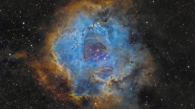 Rosettennebel in der Hubble-Palette Rosettennebel in der Hubble-Palette