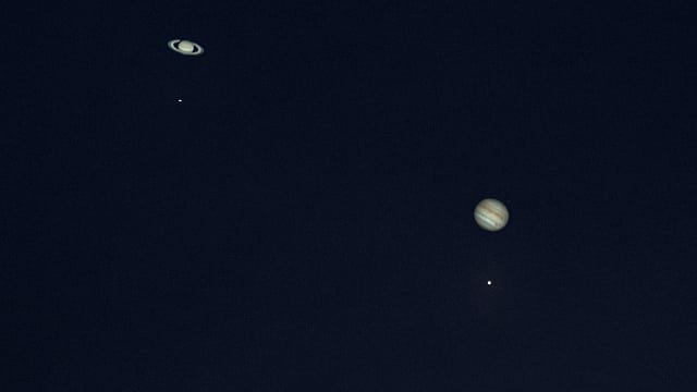 Saturn mit Jupiter am 8. Dezember 2020 Saturn mit Jupiter am 8. Dezember 2020