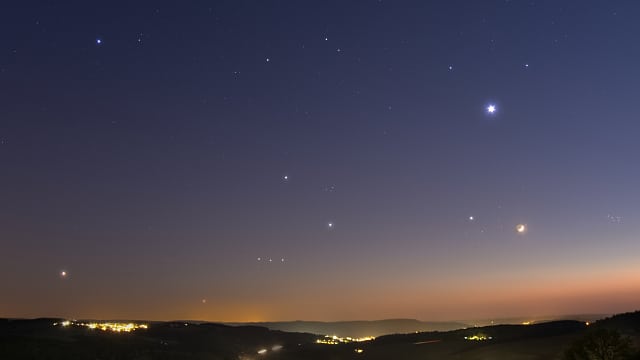 Die Venus, der Mond und der untergehende Winter Die Venus, der Mond und der untergehende Winter