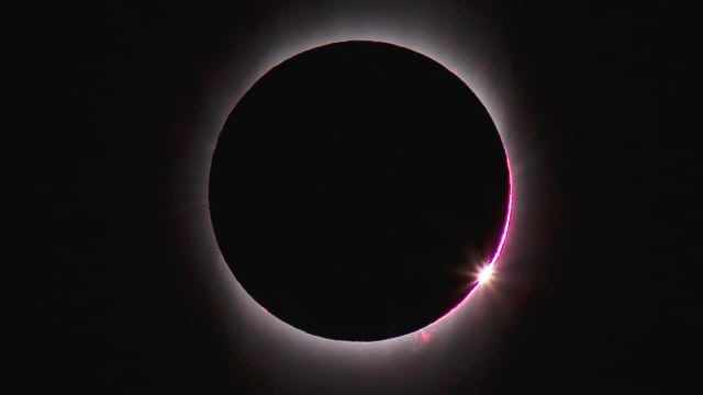 Sonnenfinsternis - Diamantring Sonnenfinsternis - Diamantring