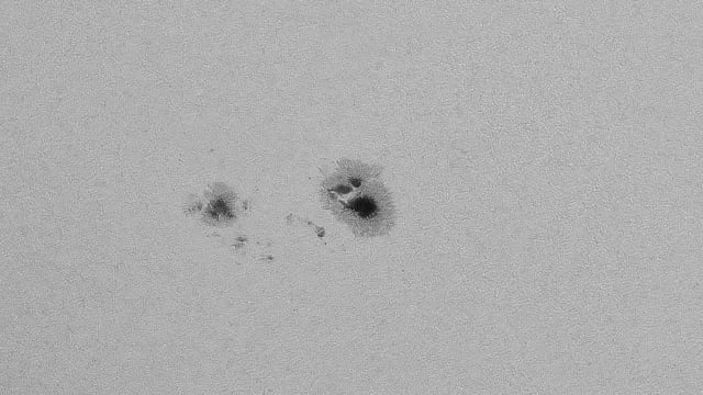 Sonnenfleck AR 1734 des aktuellen 24. Zyklus Sonnenfleck AR 1734 des aktuellen 24. Zyklus