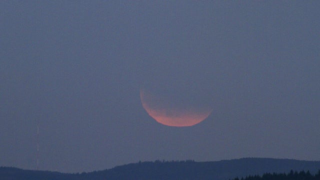 Mondfinsternis am 10. Dezember 2011 Mondfinsternis am 10. Dezember 2011
