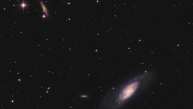 Messier 106 und Freunde Messier 106 und Freunde