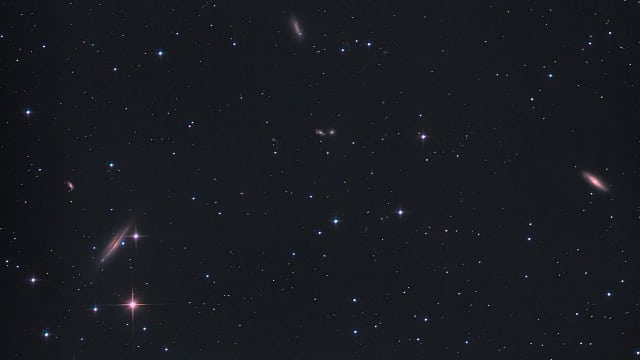 Komet C/2017 T2 (PANSTARRS) in der Nähe der Galaxie M 106 Komet C/2017 T2 (PANSTARRS) in der Nähe der Galaxie M 106