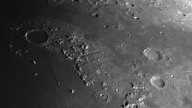 Mond am 15.08.13 mit nur 4 Zoll Mond am 15.08.13 mit nur 4 Zoll