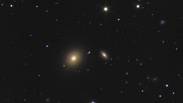 NGC 3998, 3990 (Objekte) NGC 3998, 3990 (Objekte)