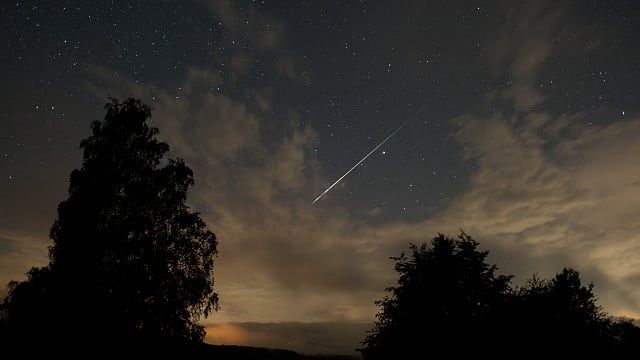 Heller Perseiden-Meteor 2013 Heller Perseiden-Meteor 2013