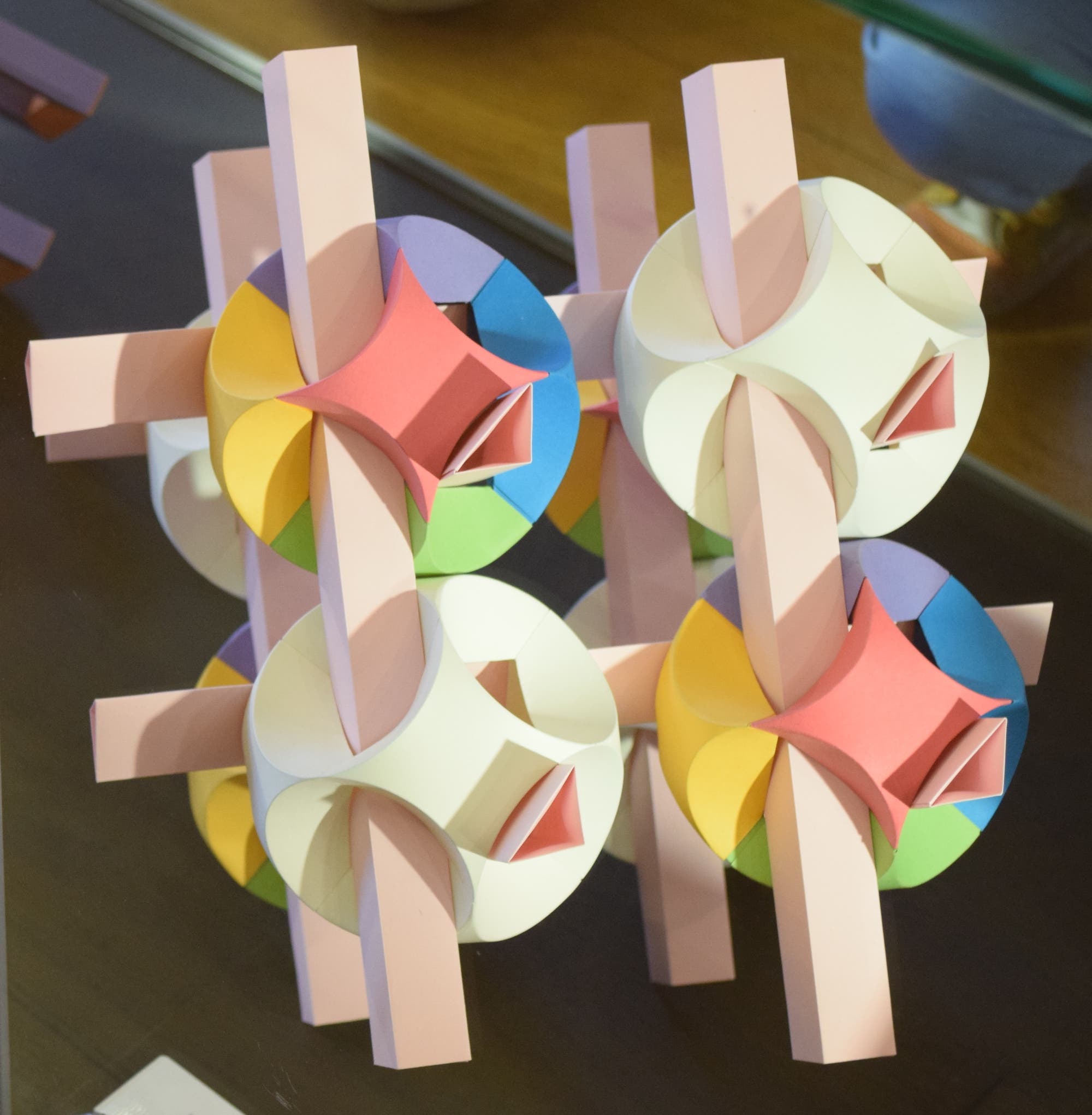 Gekrümmte Origami-Flächen