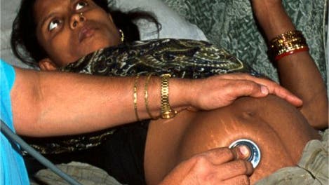 Schwangere in Indien