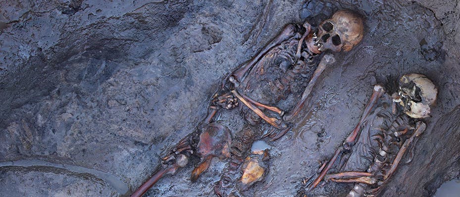 1700 Jahre alte Skelette südsibirischer Steppennomaden am archäologischen Fundplatz »Tunnug1« 1700 Jahre alte Skelette südsibirischer Steppennomaden am archäologischen Fundplatz »Tunnug1«