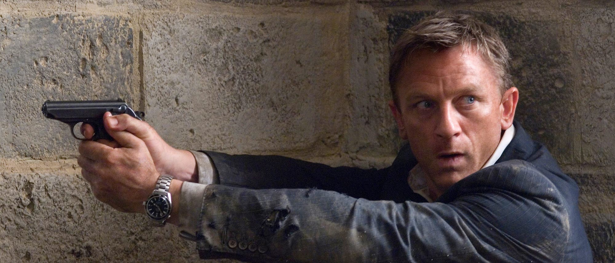 Daniel Craig als James Bond in dem Film »Ein Quantum Trost« aus dem Jahr 2008. Daniel Craig als James Bond in dem Film »Ein Quantum Trost« aus dem Jahr 2008.