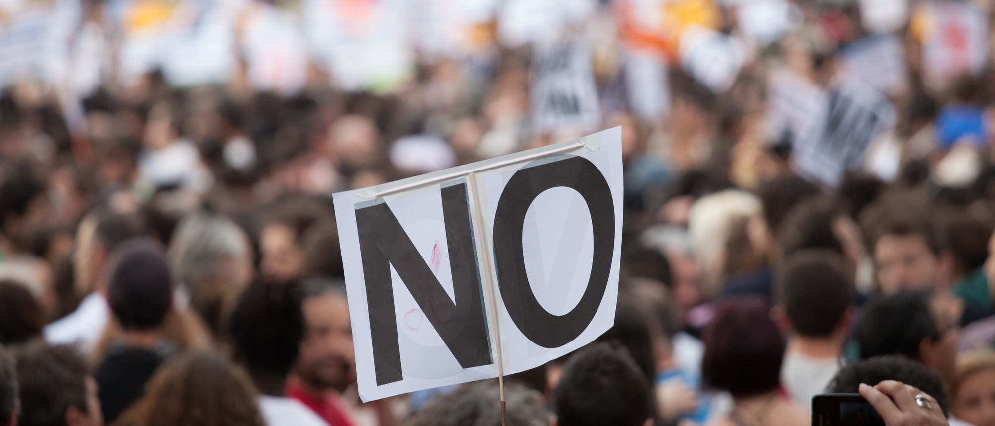 Polarisierte Debatte Polarisierte Debatte