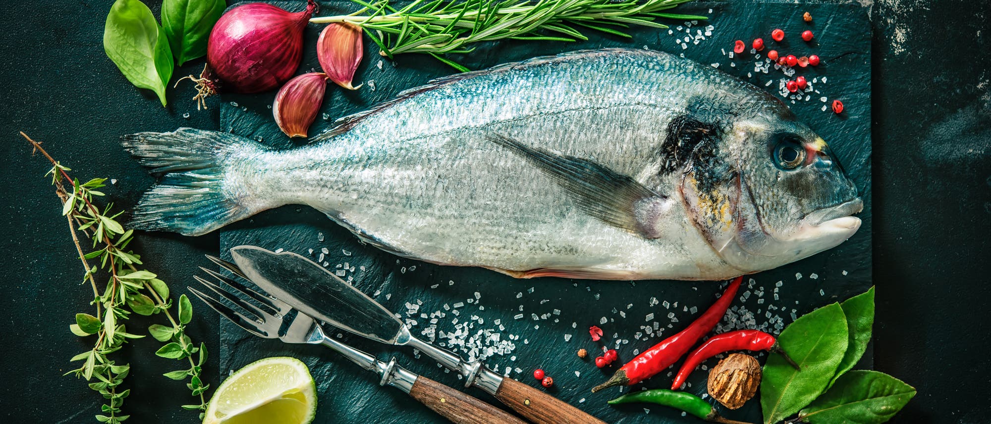 Fisch vor der Zubereitung Fisch vor der Zubereitung