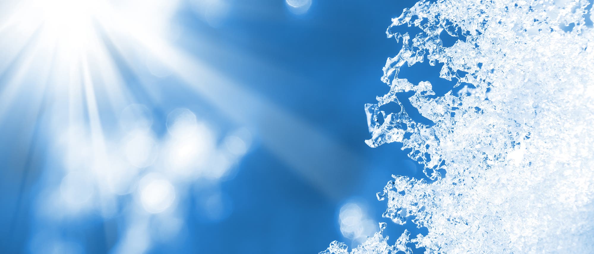 Sonne und schmelzender Schnee Sonne und schmelzender Schnee