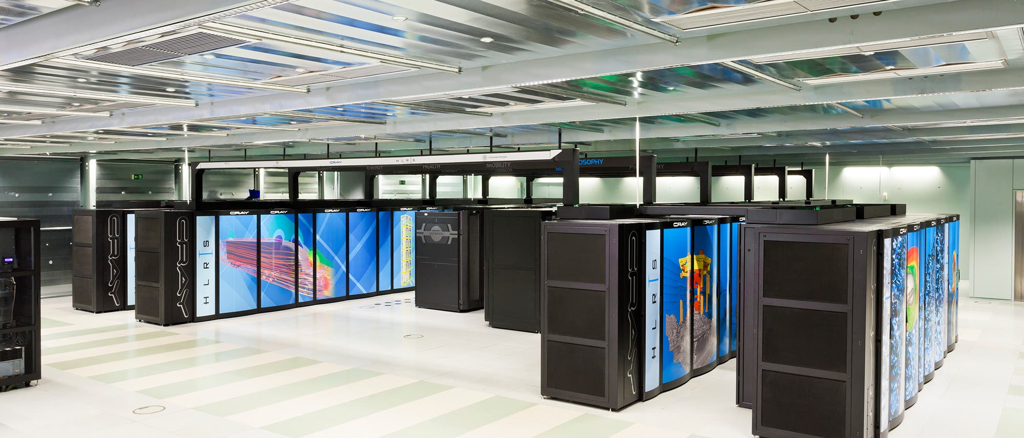 Supercomputer "Hazel Hen" in Stuttgart Supercomputer "Hazel Hen" in Stuttgart