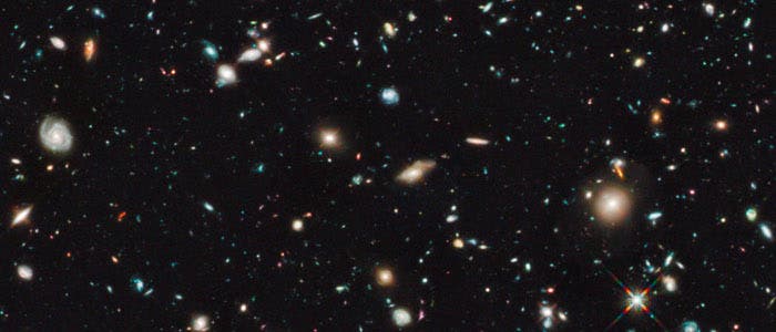 Hubble Ultra-Deep-Field Hubble Ultra-Deep-Field