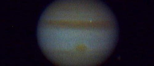 Einschlag auf Jupiter am 20. August 2010 Einschlag auf Jupiter am 20. August 2010