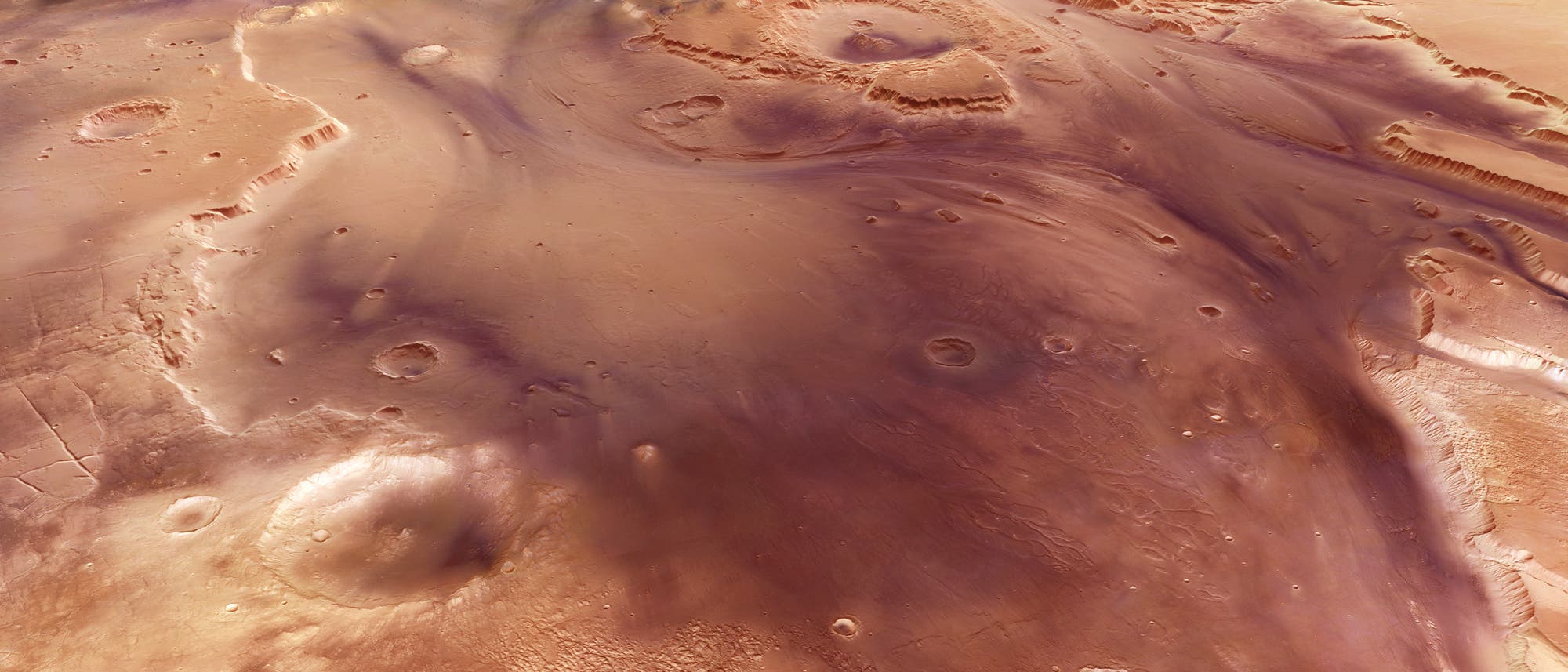 Ein Blick auf die Kasei Valles auf dem Mars (Schrägansicht) Ein Blick auf die Kasei Valles auf dem Mars (Schrägansicht)